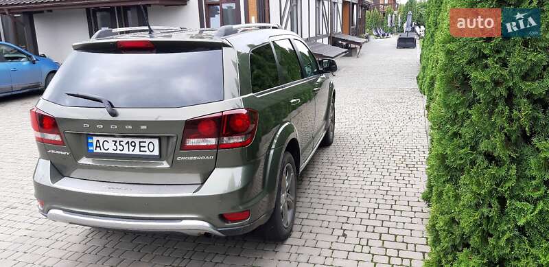 Позашляховик / Кросовер Dodge Journey 2016 в Луцьку
