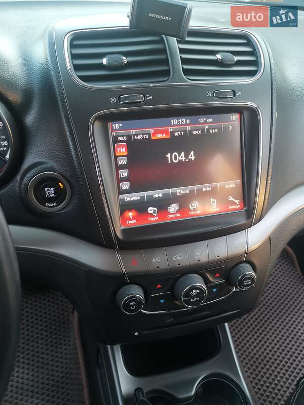 Позашляховик / Кросовер Dodge Journey 2015 в Володимирі