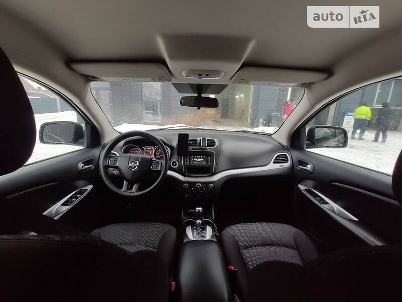 Внедорожник / Кроссовер Dodge Journey 2015 в Тячеве