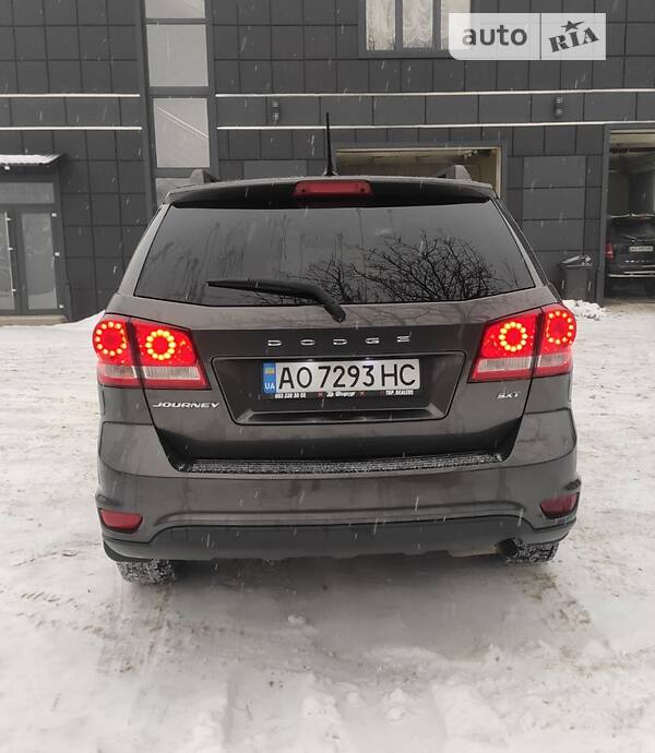 Внедорожник / Кроссовер Dodge Journey 2015 в Тячеве