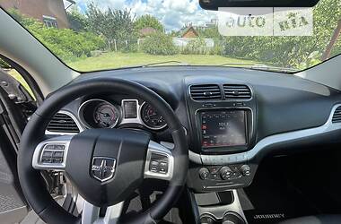 Позашляховик / Кросовер Dodge Journey 2014 в Броварах