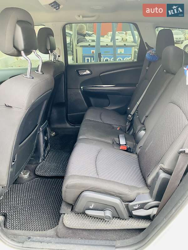 Внедорожник / Кроссовер Dodge Journey 2015 в Кривом Роге фото 15 Внедорожник / Кроссовер Dodge Journey 2015 в Кривом Роге