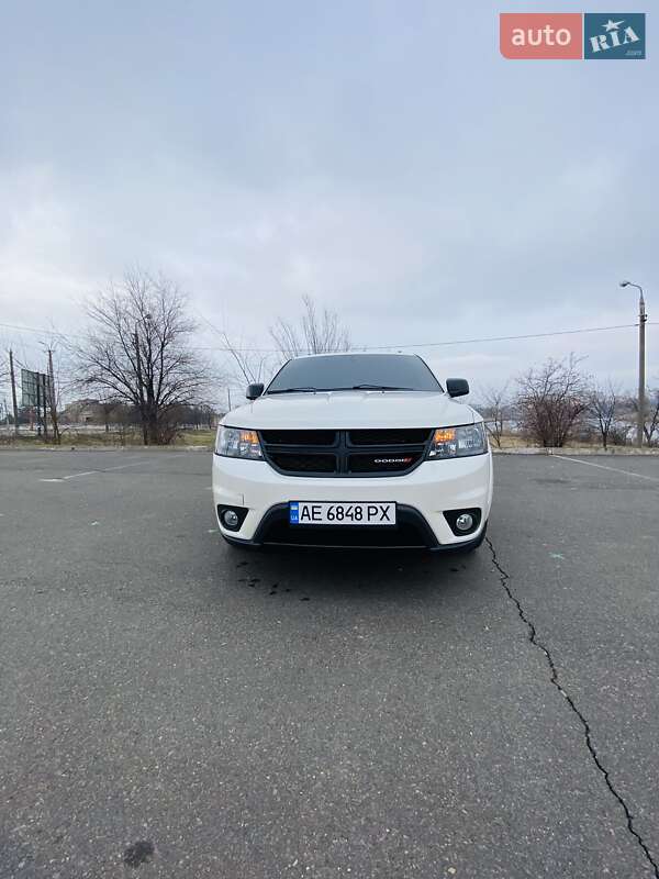 Внедорожник / Кроссовер Dodge Journey 2015 в Кривом Роге фото 6 Внедорожник / Кроссовер Dodge Journey 2015 в Кривом Роге