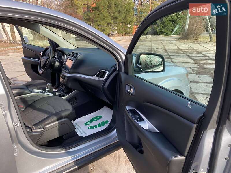 Позашляховик / Кросовер Dodge Journey 2017 в Харкові