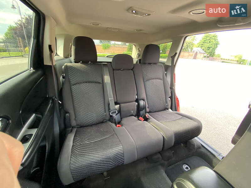 Внедорожник / Кроссовер Dodge Journey 2012 в Владимире