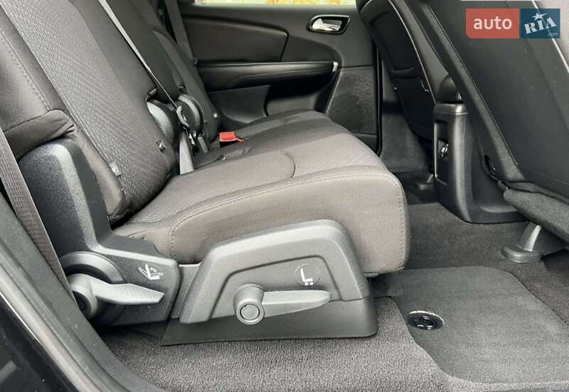 Внедорожник / Кроссовер Dodge Journey 2015 в Бориславе фото 27 Внедорожник / Кроссовер Dodge Journey 2015 в Бориславе