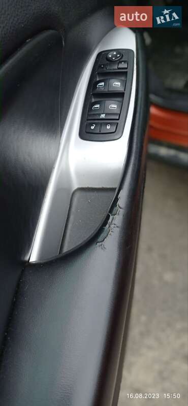 Позашляховик / Кросовер Dodge Journey 2014 в Львові фото 20 Позашляховик / Кросовер Dodge Journey 2014 в Львові