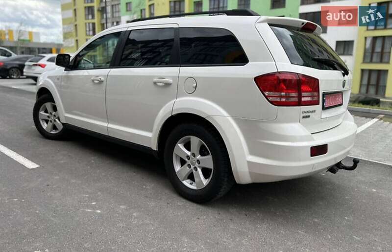 Внедорожник / Кроссовер Dodge Journey 2008 в Черновцах