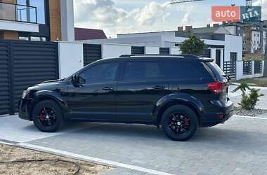 Внедорожник / Кроссовер Dodge Journey 2015 в Ужгороде