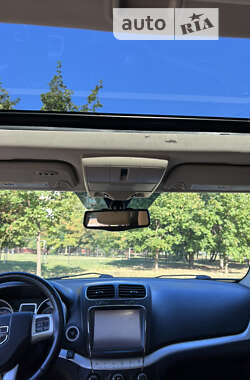 Внедорожник / Кроссовер Dodge Journey 2013 в 