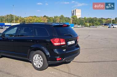 Позашляховик / Кросовер Dodge Journey 2019 в 