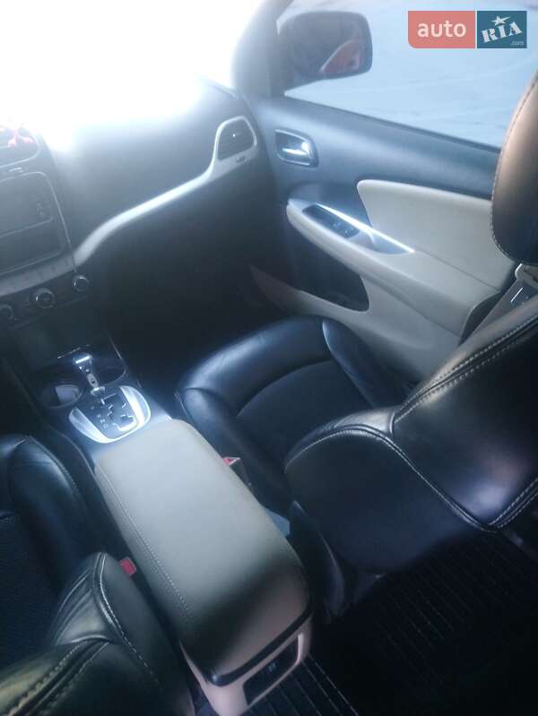 Внедорожник / Кроссовер Dodge Journey 2015 в Чорткове фото 4 Внедорожник / Кроссовер Dodge Journey 2015 в Чорткове