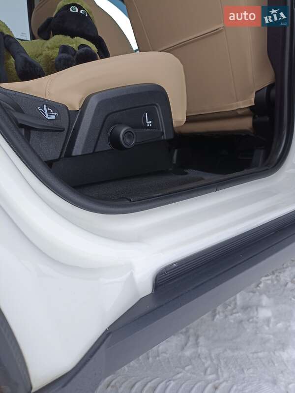 Позашляховик / Кросовер Dodge Journey 2019 в Первомайську