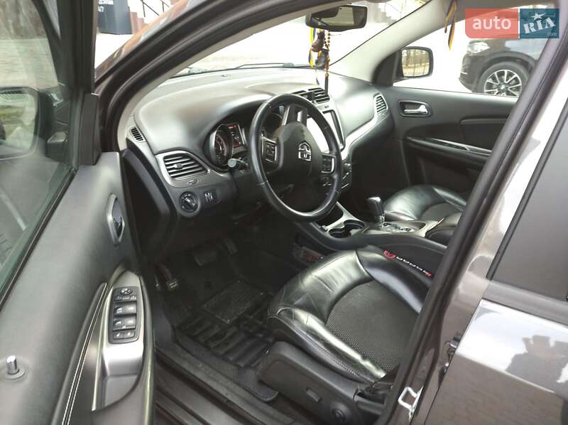 Внедорожник / Кроссовер Dodge Journey 2015 в Житомире фото 18 Внедорожник / Кроссовер Dodge Journey 2015 в Житомире
