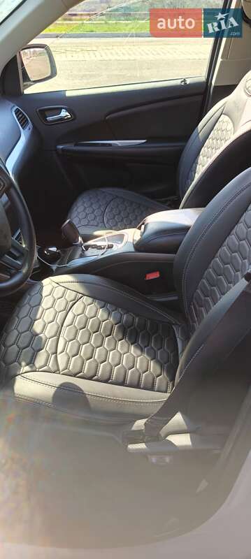 Внедорожник / Кроссовер Dodge Journey 2019 в Николаеве