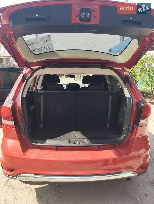 Внедорожник / Кроссовер Dodge Journey 2015 в Запорожье фото 5 Внедорожник / Кроссовер Dodge Journey 2015 в Запорожье