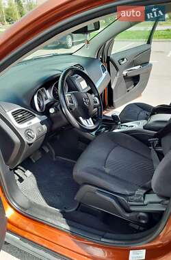 Позашляховик / Кросовер Dodge Journey 2013 в Івано-Франківську