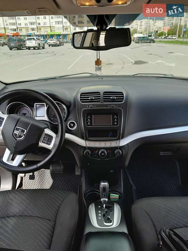 Позашляховик / Кросовер Dodge Journey 2013 в Івано-Франківську