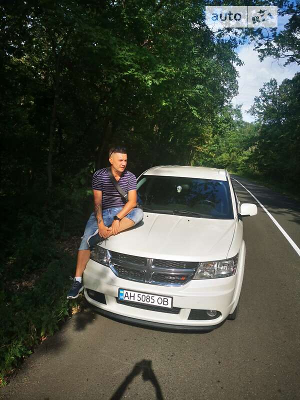 Внедорожник / Кроссовер Dodge Journey 2013 в Павлограде