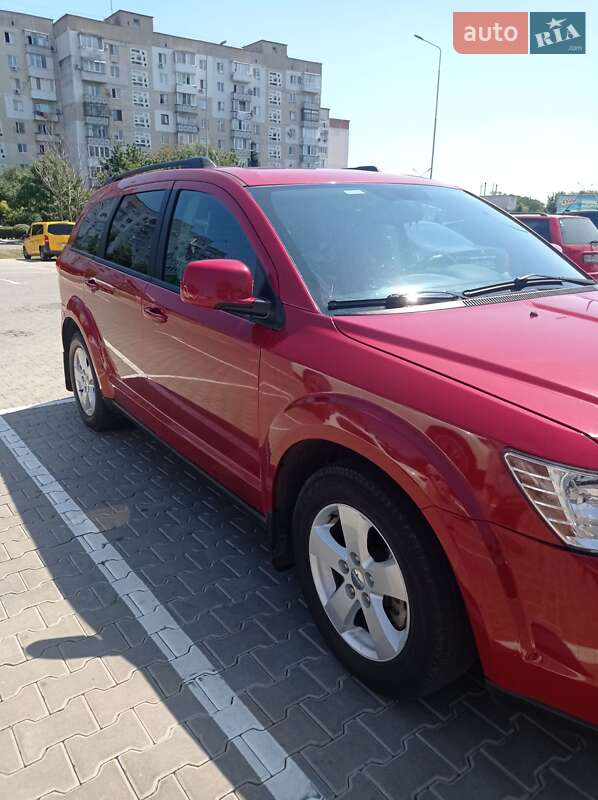 Внедорожник / Кроссовер Dodge Journey 2012 в Южном