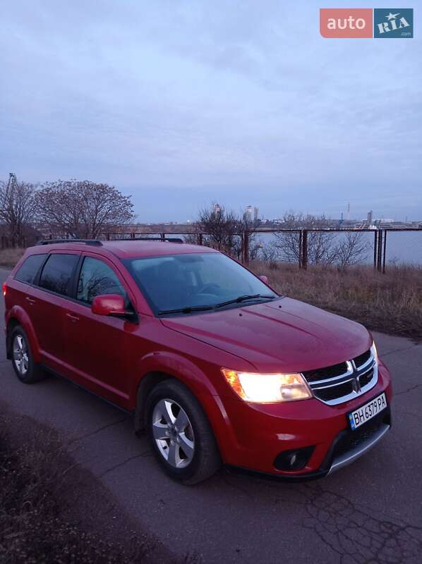 Внедорожник / Кроссовер Dodge Journey 2012 в Южном