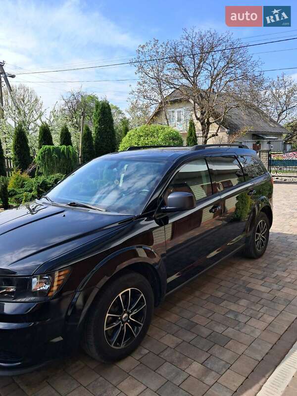 Внедорожник / Кроссовер Dodge Journey 2017 в Ивано-Франковске