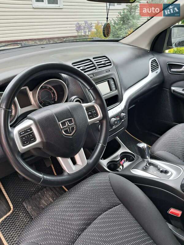 Внедорожник / Кроссовер Dodge Journey 2017 в Ивано-Франковске