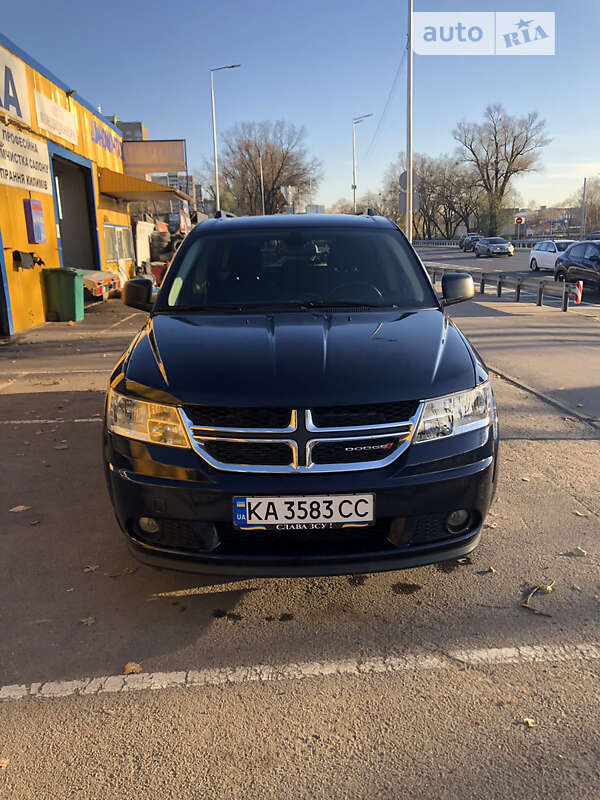 Позашляховик / Кросовер Dodge Journey 2020 в Києві