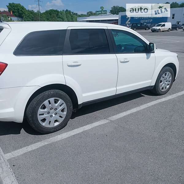 Внедорожник / Кроссовер Dodge Journey 2014 в Ужгороде