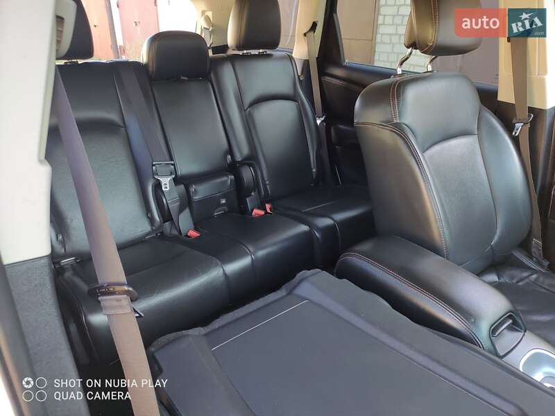 Внедорожник / Кроссовер Dodge Journey 2016 в Черкассах