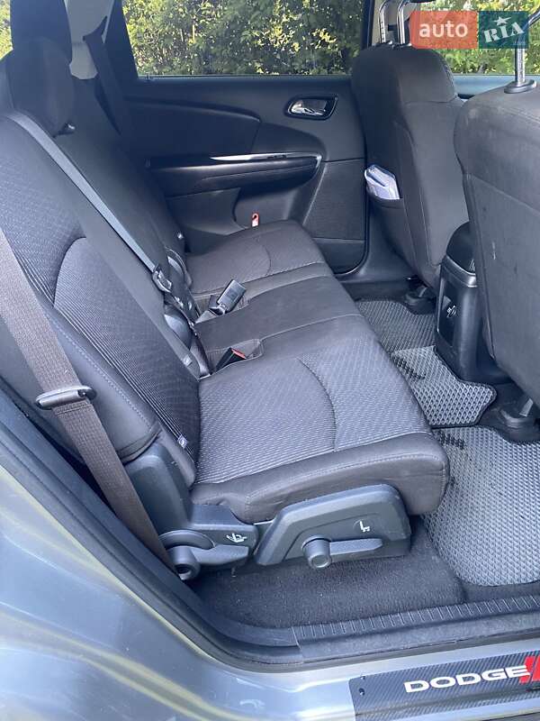 Позашляховик / Кросовер Dodge Journey 2016 в Дніпрі