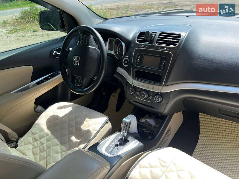 Внедорожник / Кроссовер Dodge Journey 2016 в Киеве