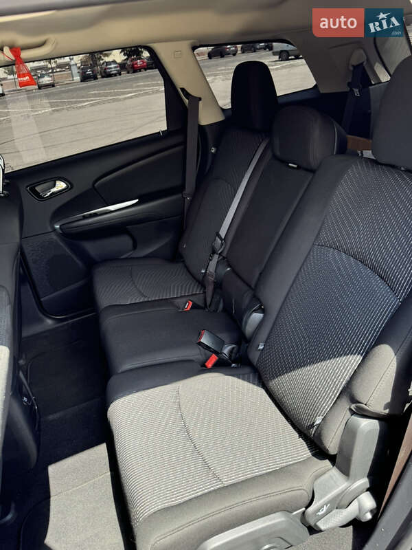 Позашляховик / Кросовер Dodge Journey 2020 в Харкові