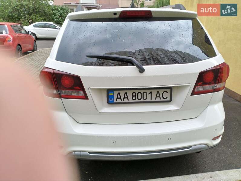 Внедорожник / Кроссовер Dodge Journey 2020 в Киеве