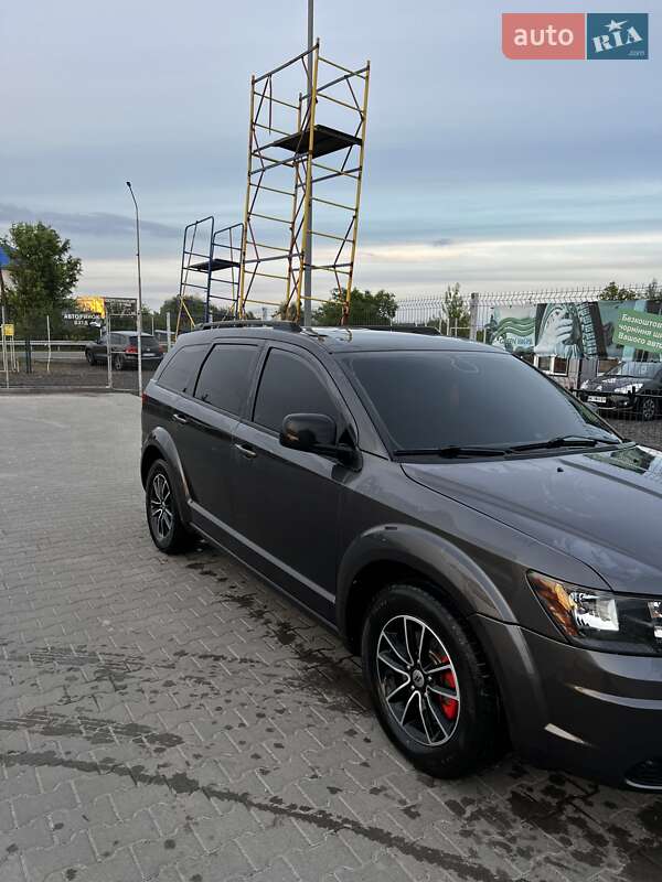 Внедорожник / Кроссовер Dodge Journey 2018 в Нововолынске