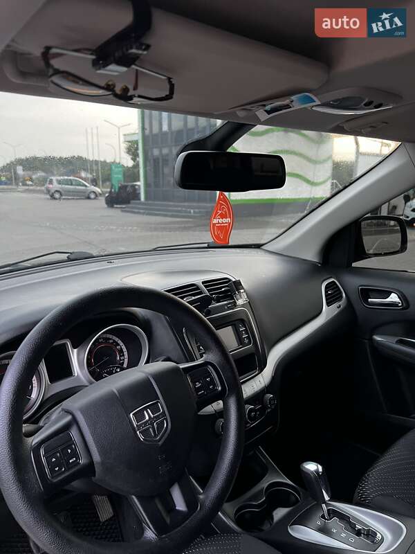 Внедорожник / Кроссовер Dodge Journey 2018 в Нововолынске