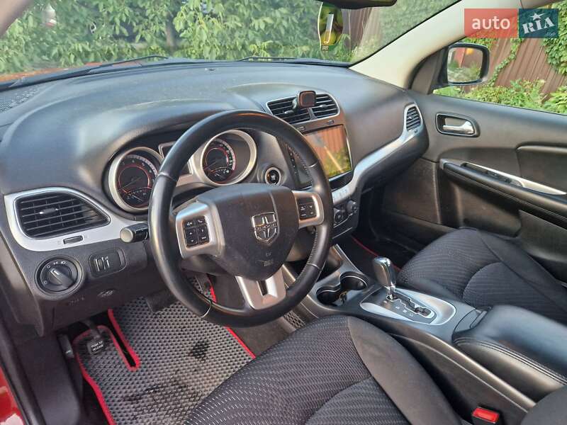 Внедорожник / Кроссовер Dodge Journey 2015 в Киеве