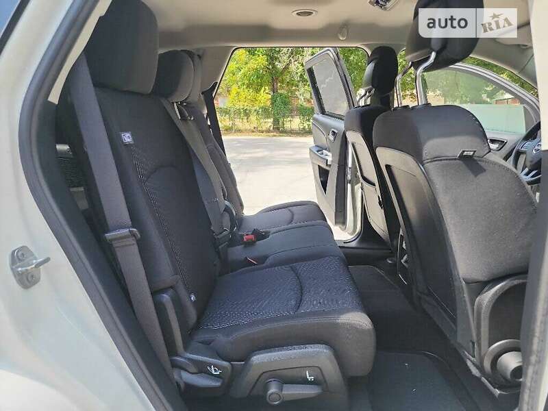 Внедорожник / Кроссовер Dodge Journey 2016 в Львове фото 21 Внедорожник / Кроссовер Dodge Journey 2016 в Львове