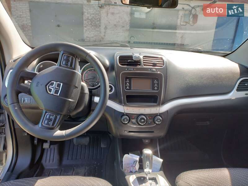 Внедорожник / Кроссовер Dodge Journey 2015 в Прилуках фото 10 Внедорожник / Кроссовер Dodge Journey 2015 в Прилуках