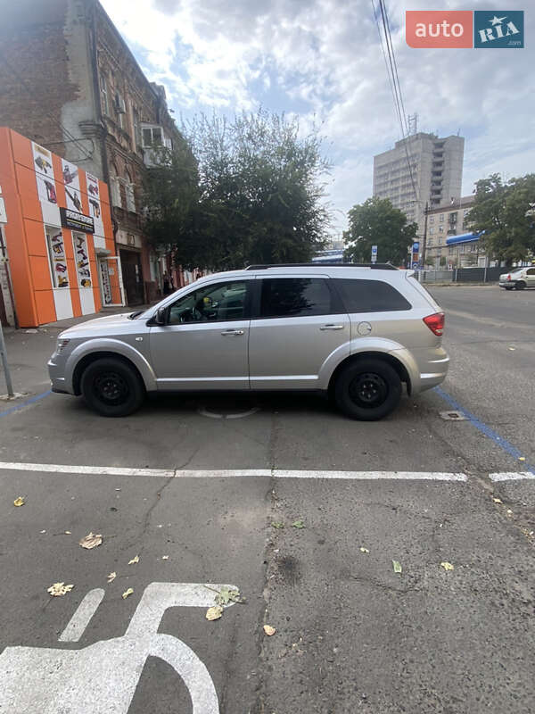 Внедорожник / Кроссовер Dodge Journey 2011 в Днепре