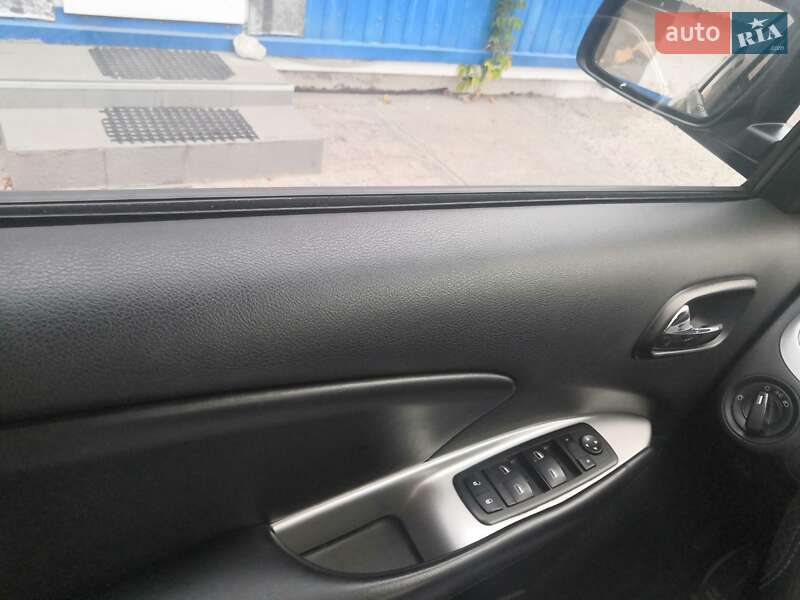 Внедорожник / Кроссовер Dodge Journey 2015 в Кропивницком