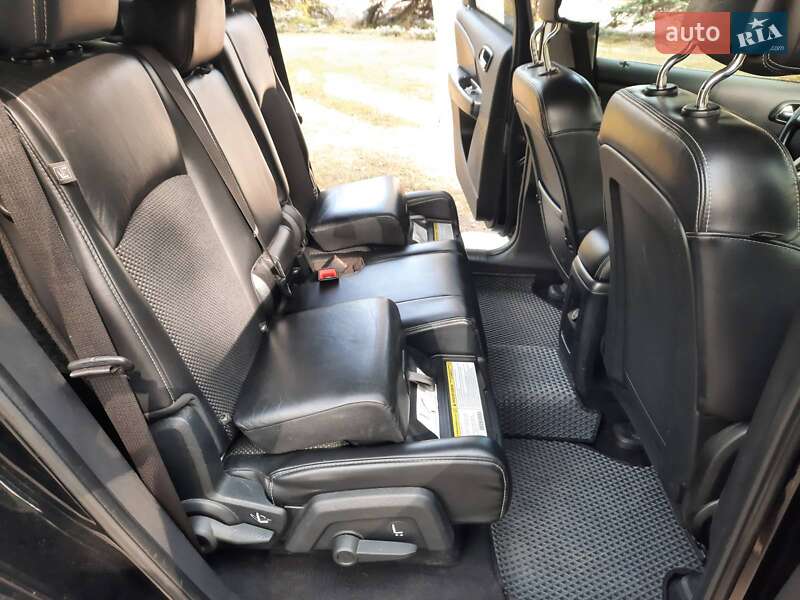 Позашляховик / Кросовер Dodge Journey 2014 в Чернігові фото 18 Позашляховик / Кросовер Dodge Journey 2014 в Чернігові