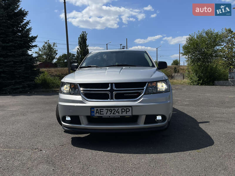 Внедорожник / Кроссовер Dodge Journey 2011 в Кривом Роге фото 8 Внедорожник / Кроссовер Dodge Journey 2011 в Кривом Роге