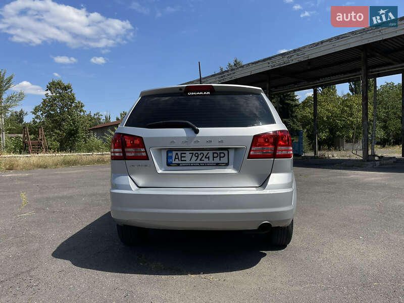 Внедорожник / Кроссовер Dodge Journey 2011 в Кривом Роге фото 16 Внедорожник / Кроссовер Dodge Journey 2011 в Кривом Роге