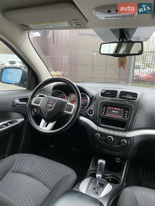 Внедорожник / Кроссовер Dodge Journey 2015 в Киеве