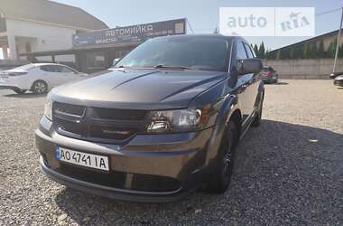 Позашляховик / Кросовер Dodge Journey 2017 в Виноградові