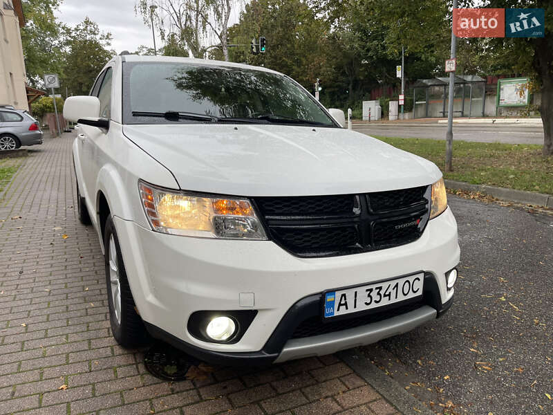 Позашляховик / Кросовер Dodge Journey 2016 в Рівному