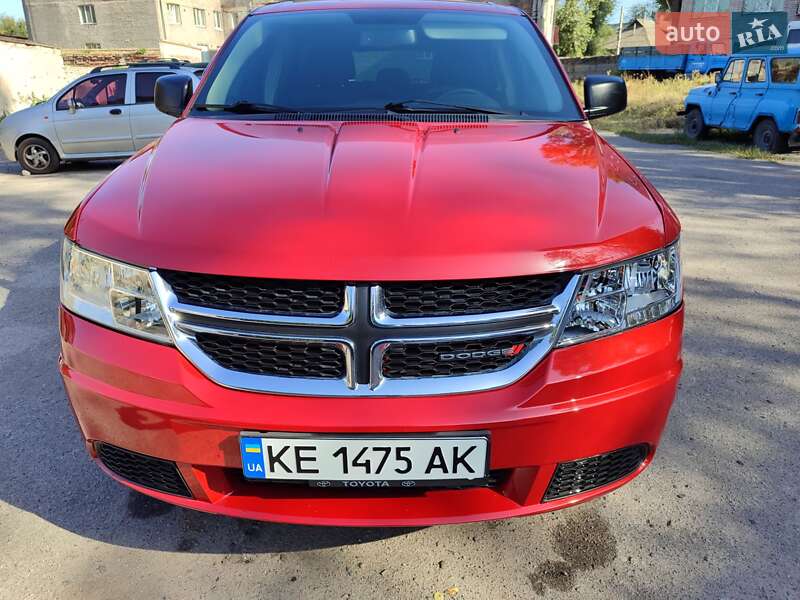 Внедорожник / Кроссовер Dodge Journey 2015 в Днепре