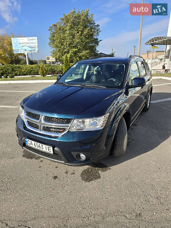 Внедорожник / Кроссовер Dodge Journey 2014 в Черкассах