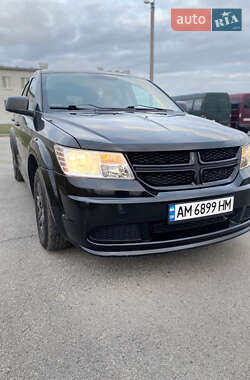 Внедорожник / Кроссовер Dodge Journey 2011 в 